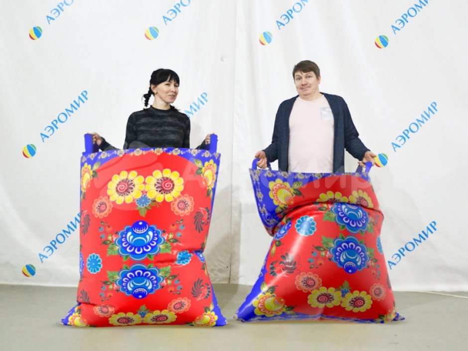 Стилизованные мешки для забегов