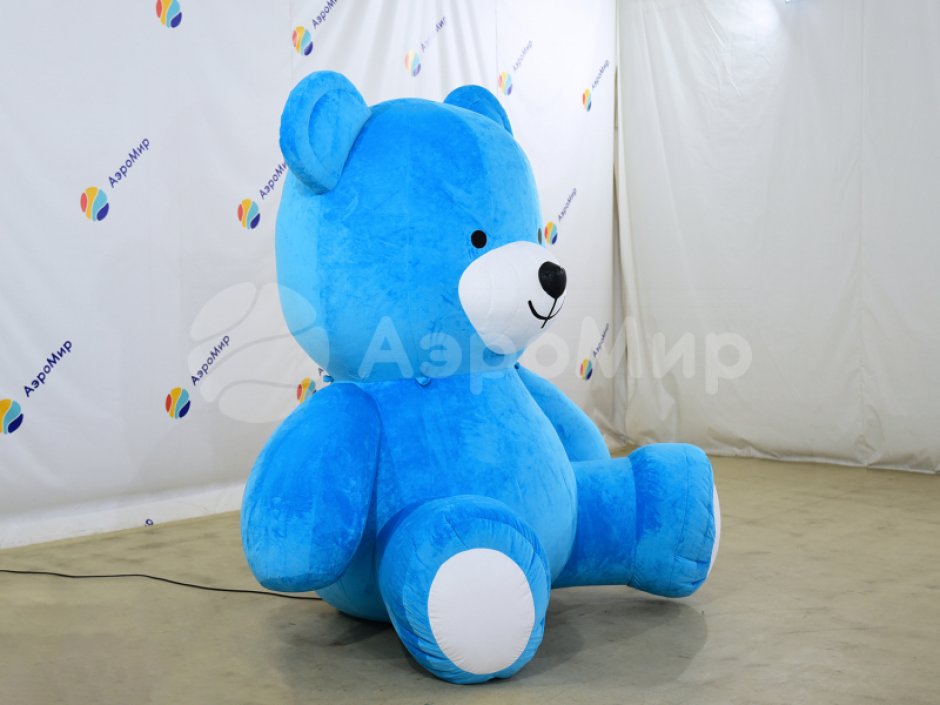 Мишка большой из плюша голубого цвета