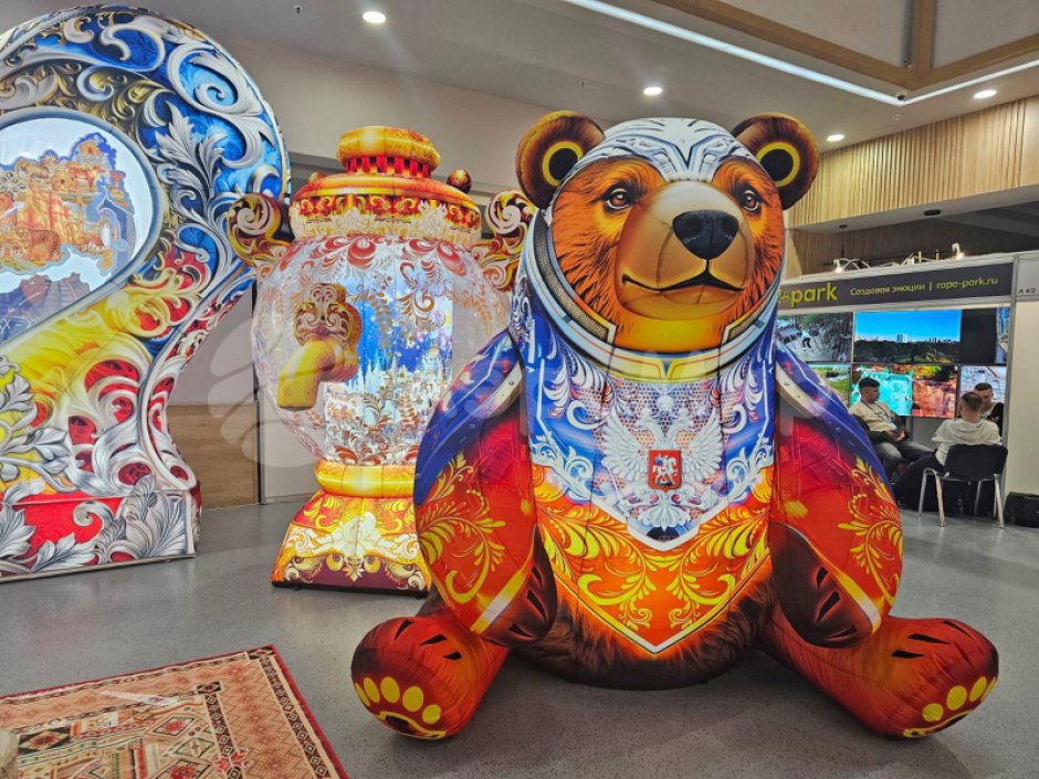 Надувная фигура Медведь