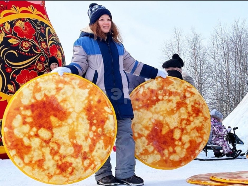 Поймай Блины — народные забавы