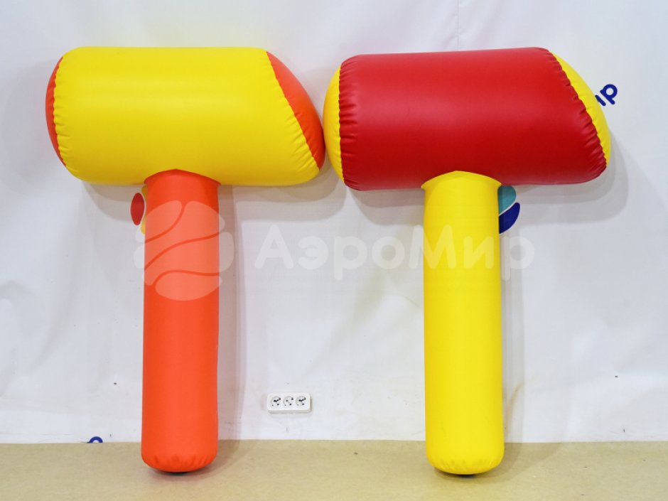 Гигантский молоток для игр на ловкость и скорость