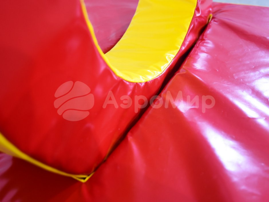 Аттракцион Колечко — элемент спортивной полосы препятствий