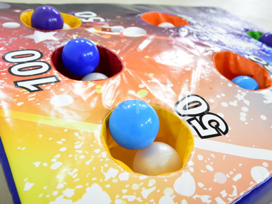 Корнхол — мягкий игровой тир