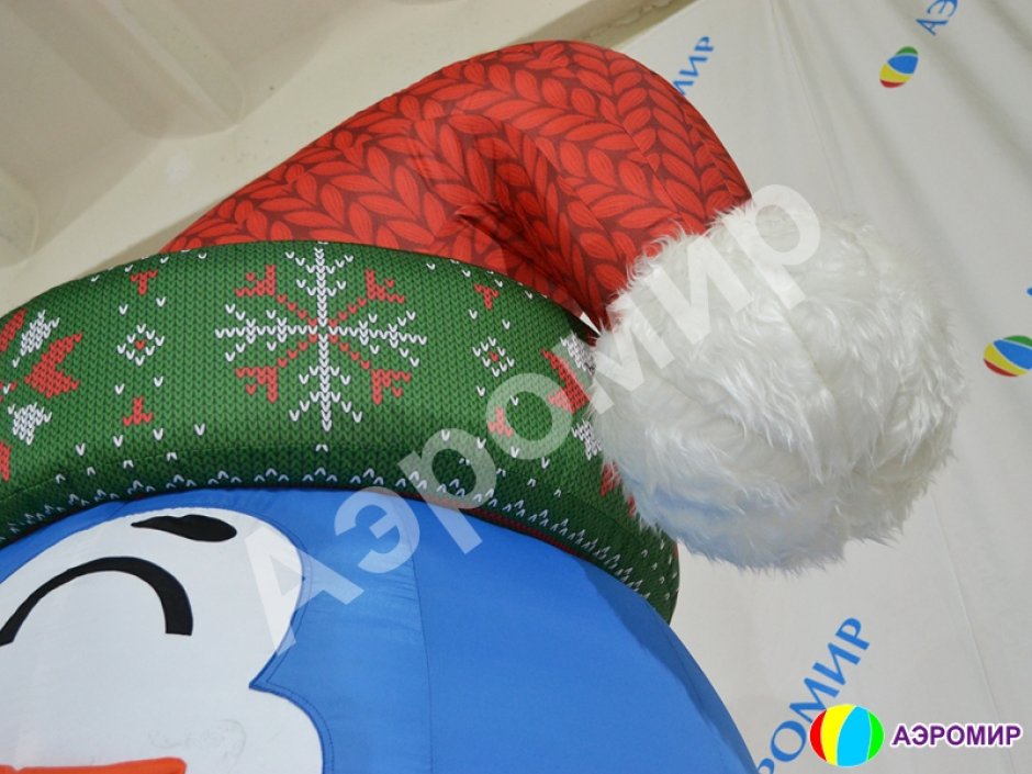 Надувной Пингвин — надувная фигура Пингвина с невероятным эффектом снега и яркой подсветкой