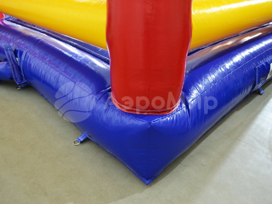 Надувной ринг — для поединков, игровой реквизит