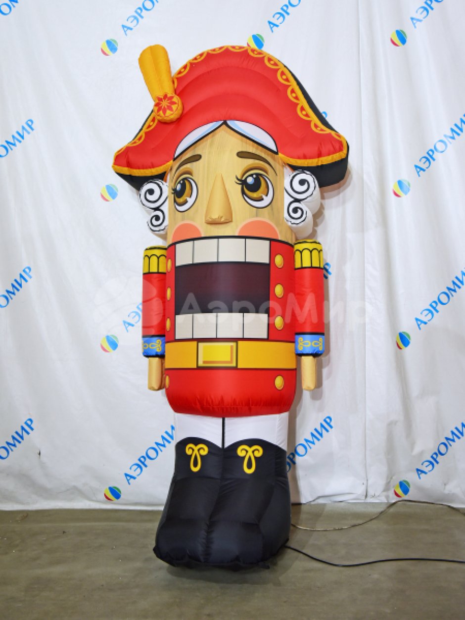 Надувной Щелкунчик