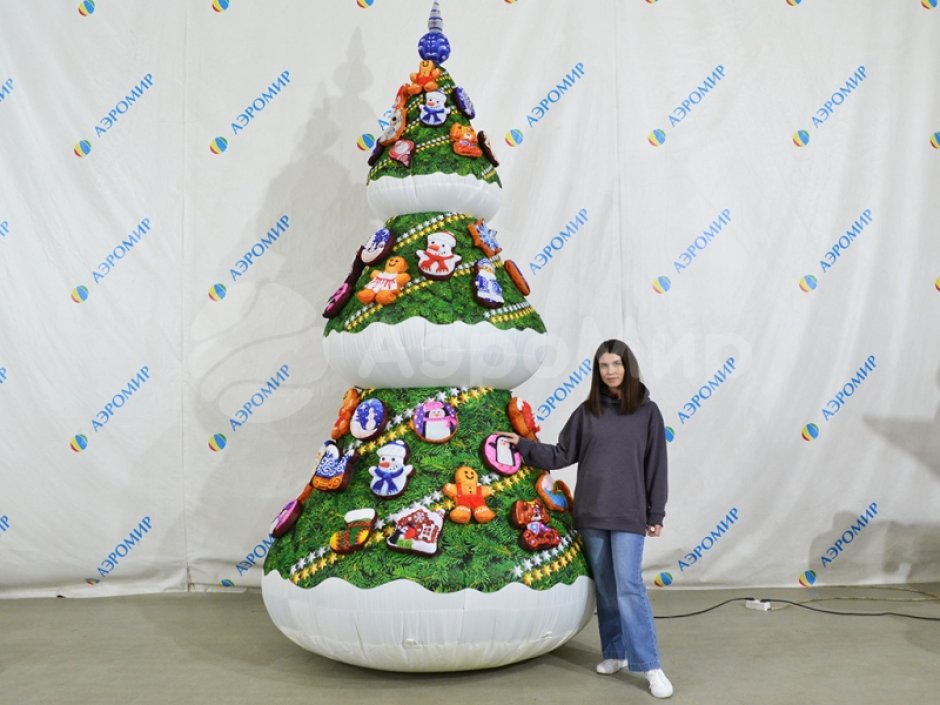 Большая надувная Ёлка с новогодними игрушками