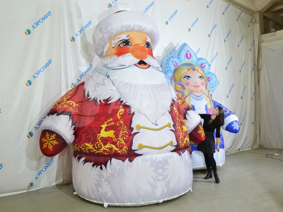 Надувной Дед Мороз Лайт 2.0 для улицы с подсветкой