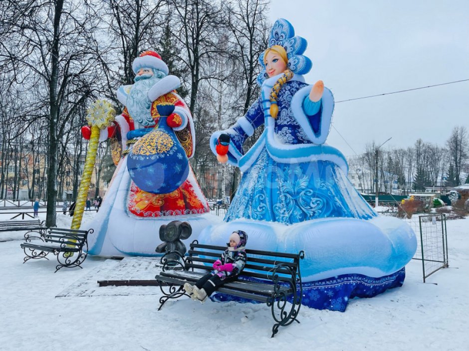 Надувная Снегурочка Эксклюзив — новогодняя фигура с высокой детализацией