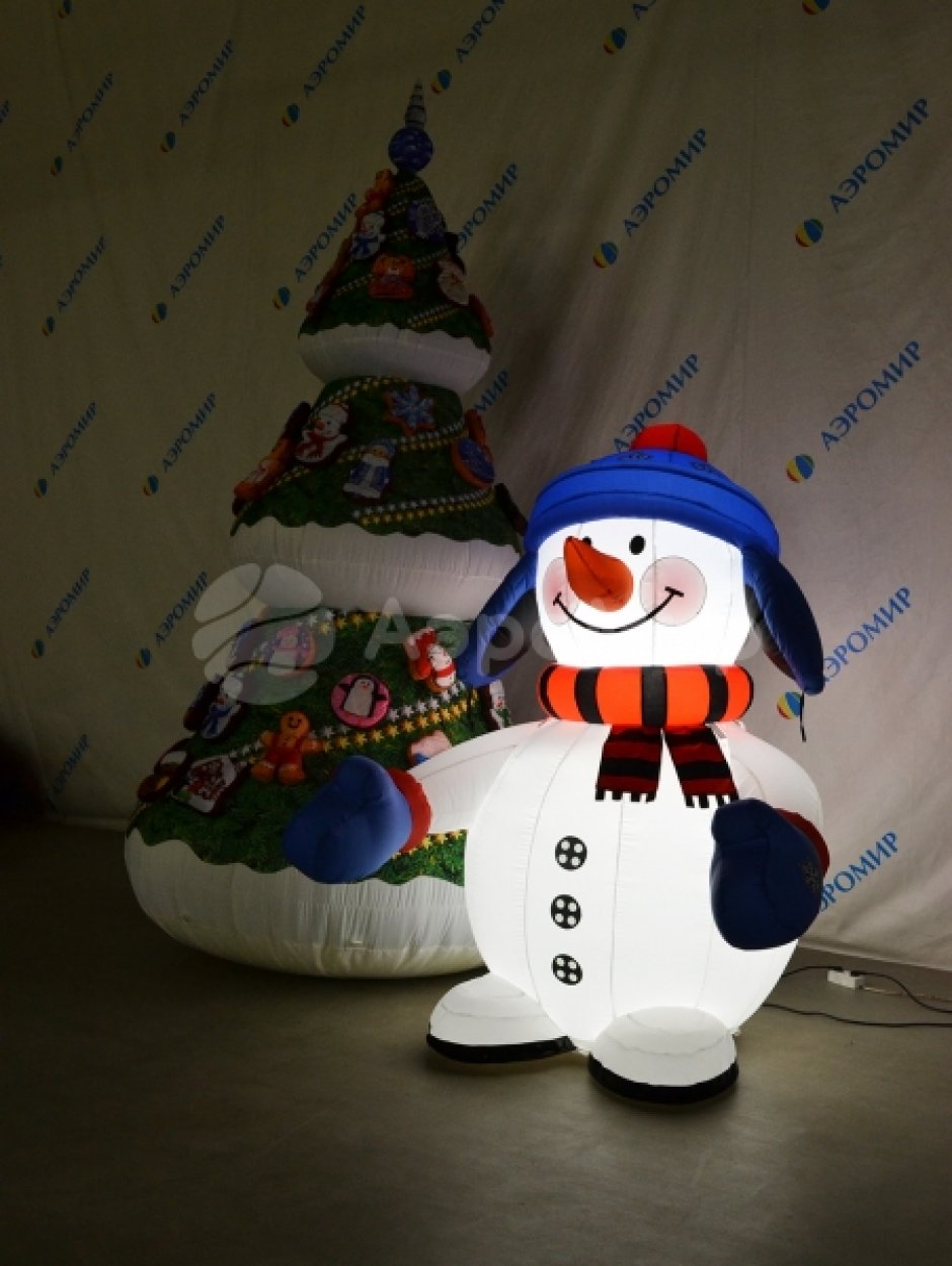 Большая надувная Ёлка с новогодними игрушками
