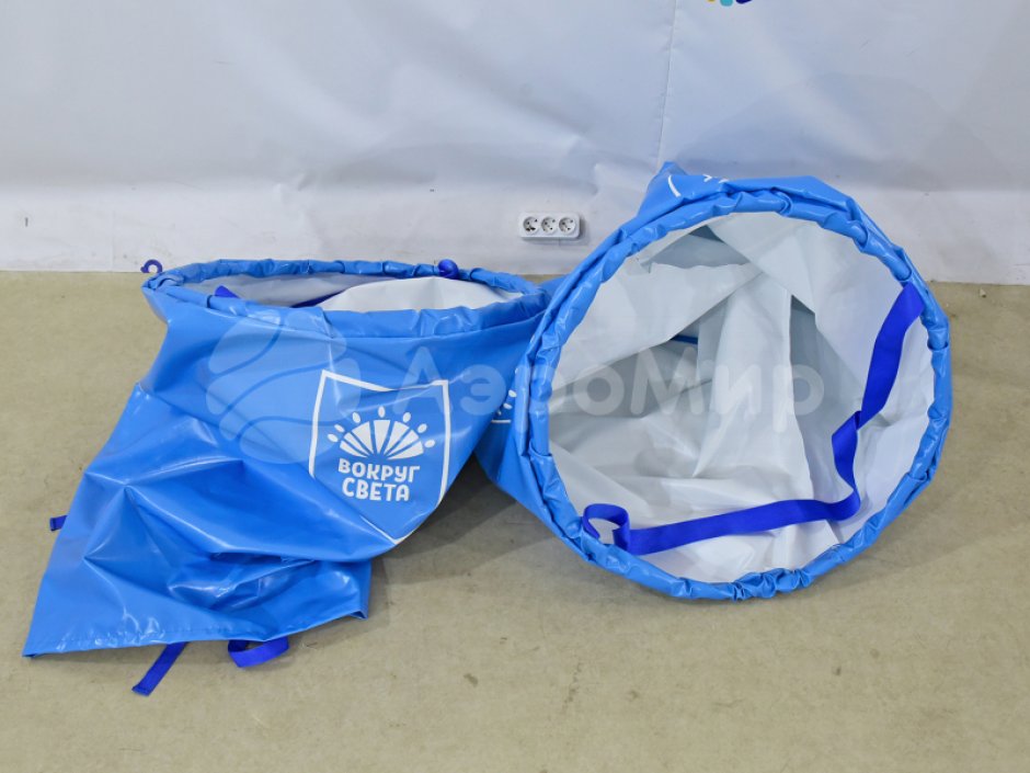 Гигантские штаны-ловуны Деда Мороза