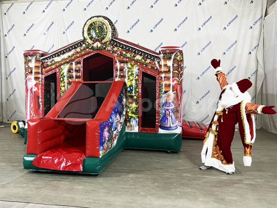 Надувной батут для бизнеса — изба Деда Мороза