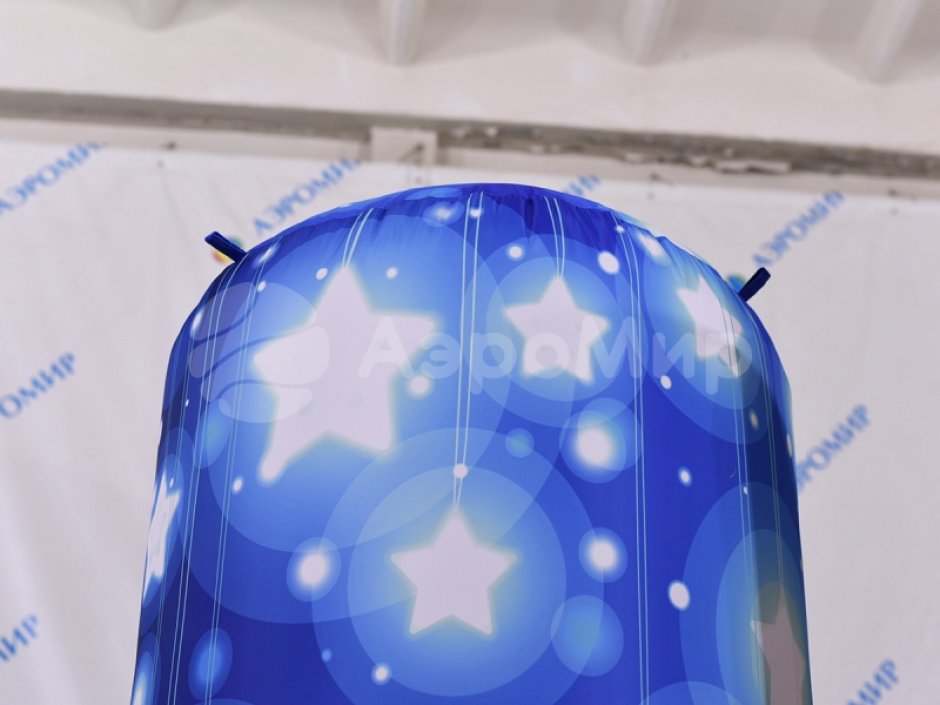 Новогодняя колонна — надувной световой столб