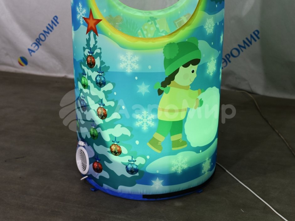 Новогодняя колонна — надувной световой столб