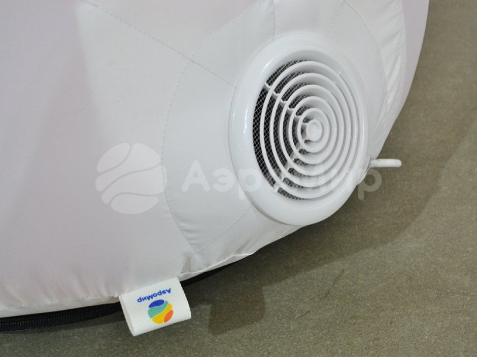 Большая надувная варежка 