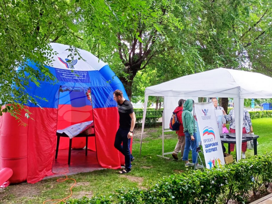 Надувная палатка Лайт