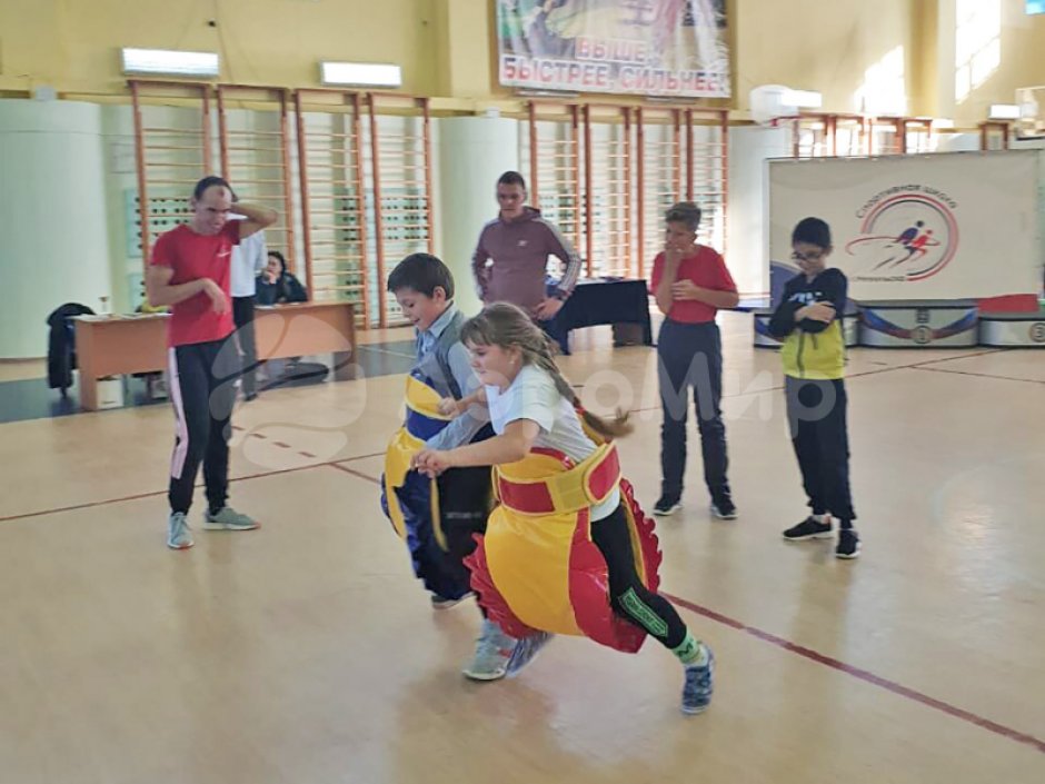 Гигантские памперсы для забегов и забав