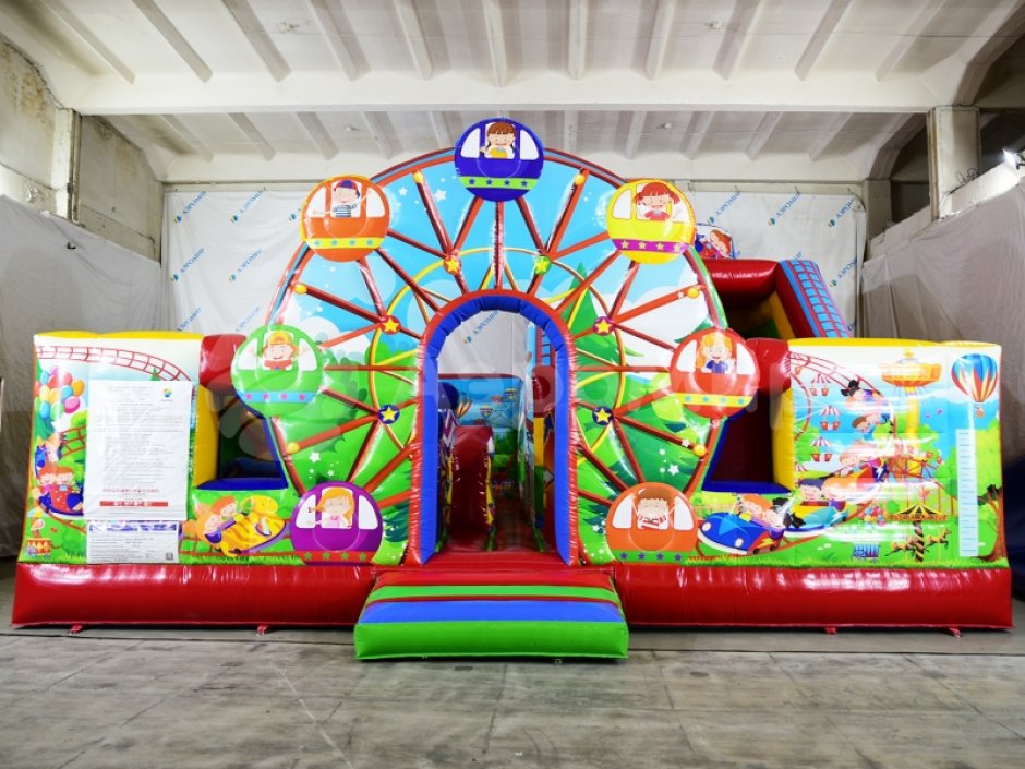 Надувной батут Парк развлечений площадью 56 м²