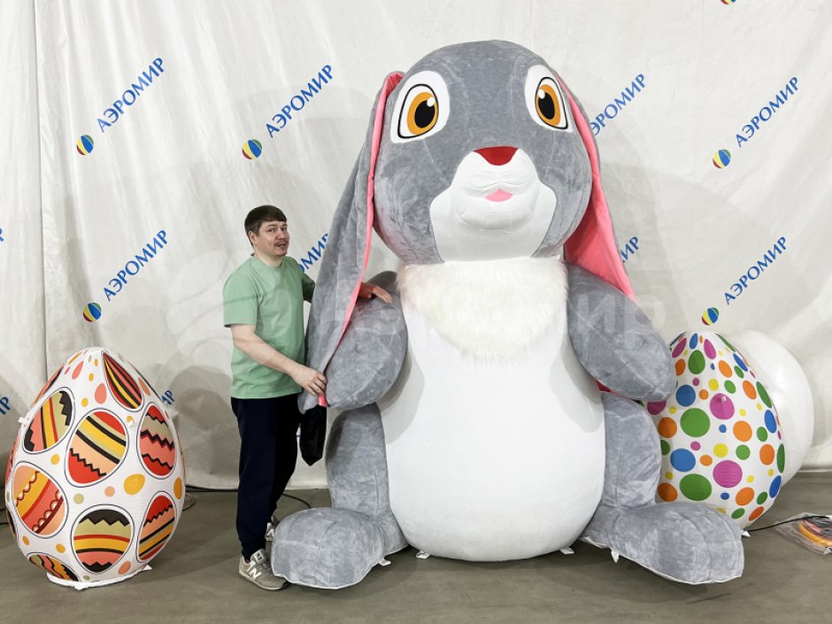 Кролик — надувная фигура для декораций и фотозон