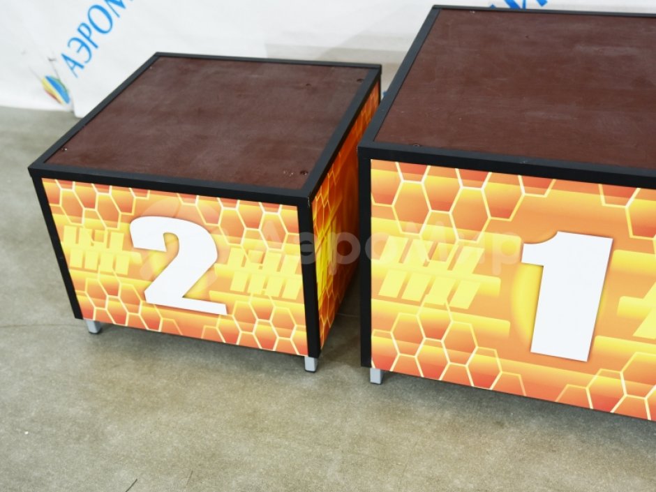 Пьедестал — спортивный для награждения