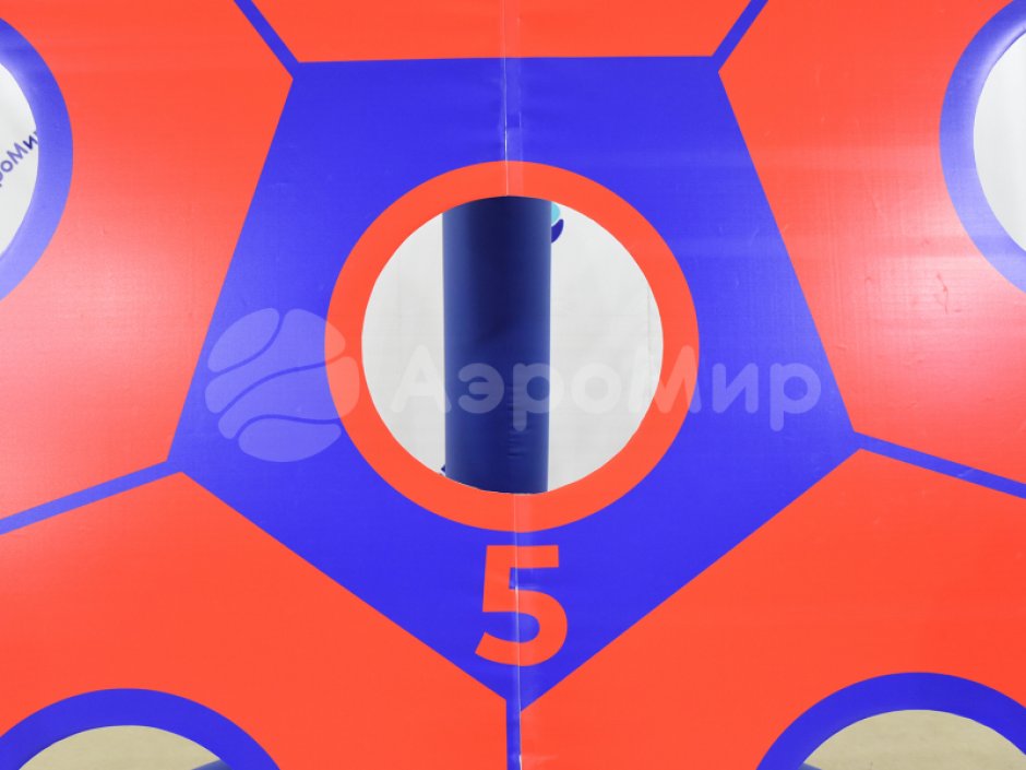 Бей пенальти — игровой футбольный аттракционы на меткость