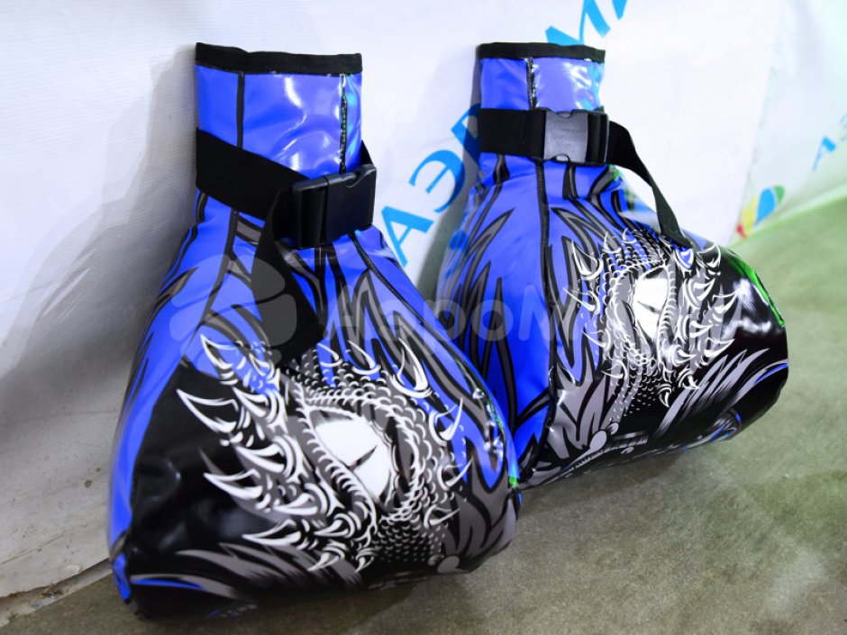 Гигантские перчатки — для шуточных боев, игр и развлечений детей и взрослых