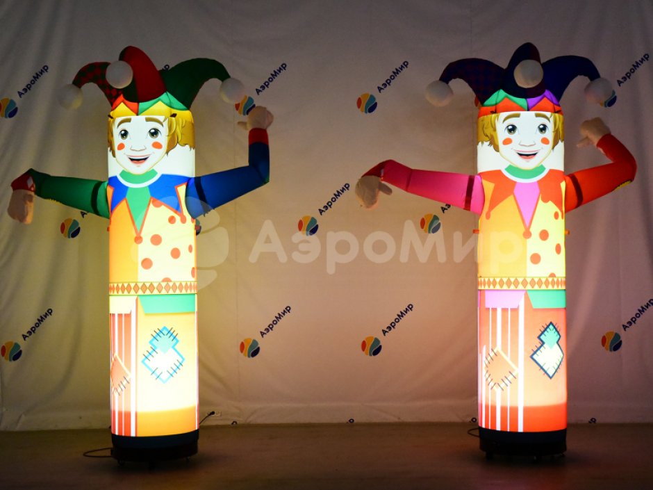 Надувная фигура Петрушка-зазывала