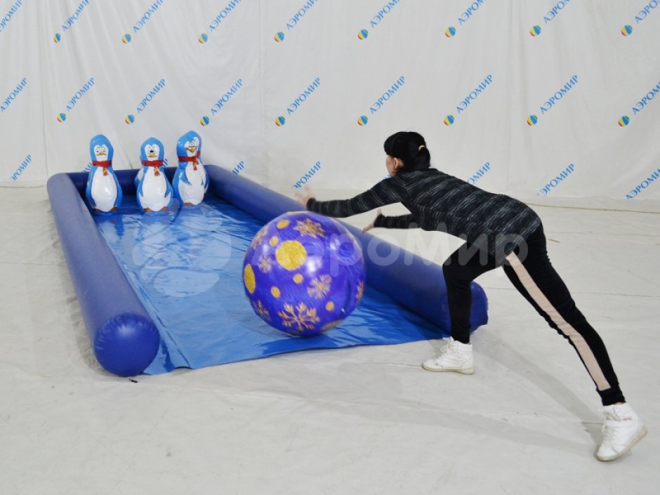 Надувной боулинг Пингвины
