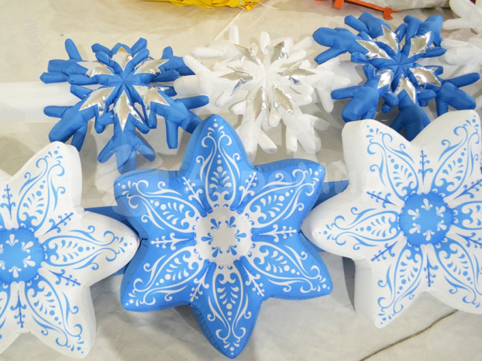 Надувная гирлянда «Снежинки 2»