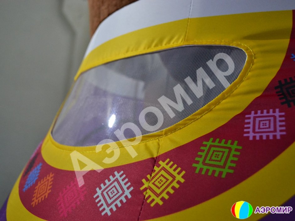 Надувной костюм Медведя в национальных костюмах и рубахах