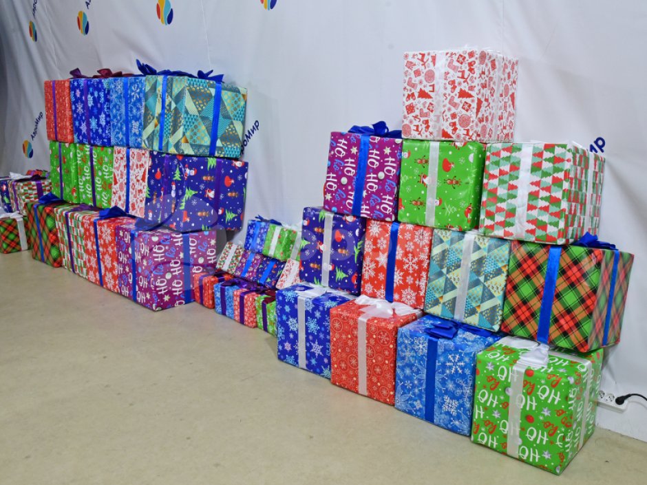 Мягкие игровой модуль Подарки