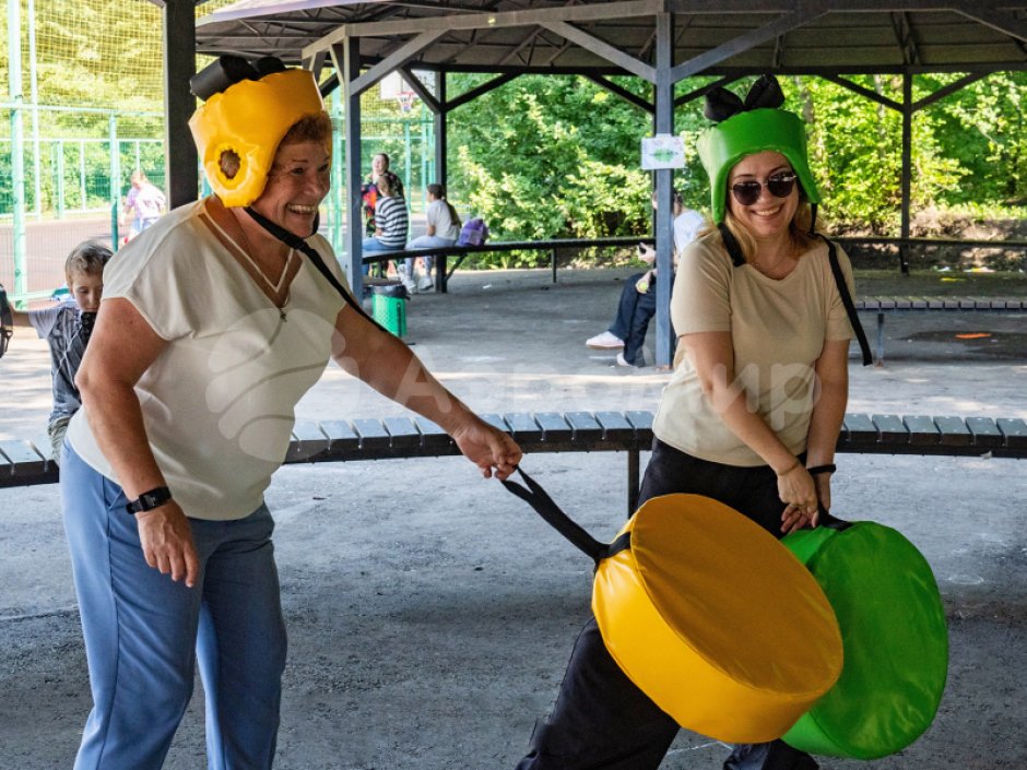 Бой подушками — игровой реквизит для шуточных боев