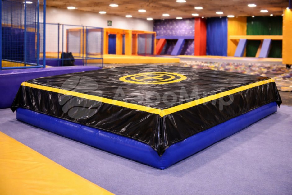 Прямоугольная подушка приземления для батутных центров и аттракционов (BigAirBag и BagJump)