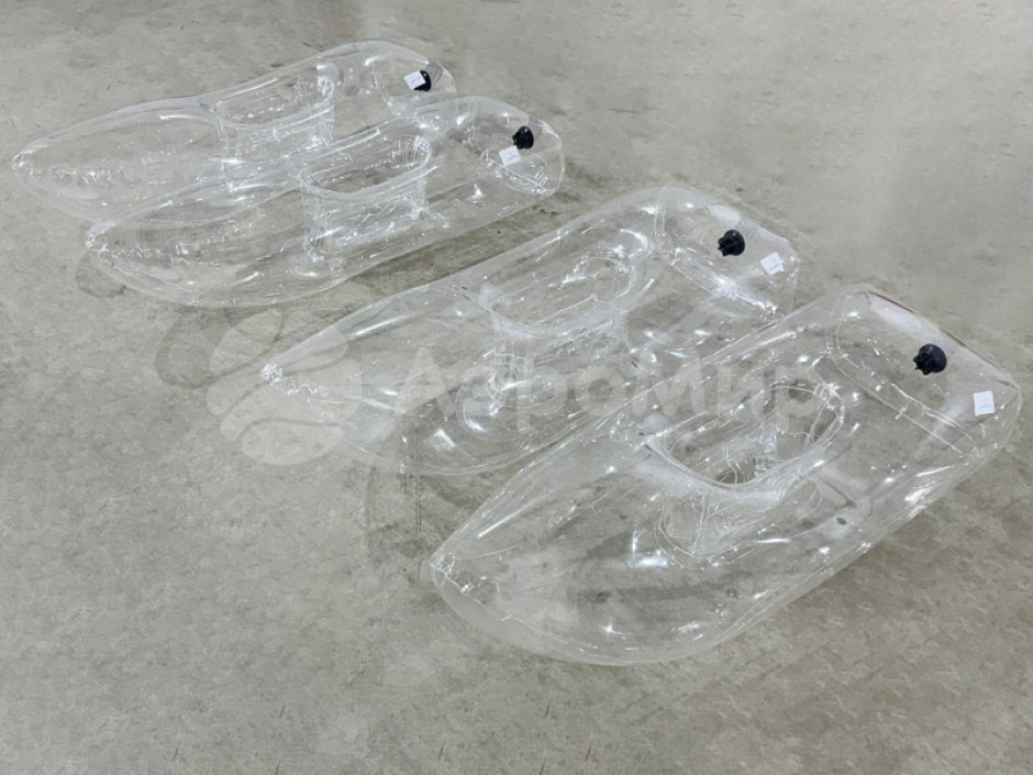 Прозрачные надувные лыжи