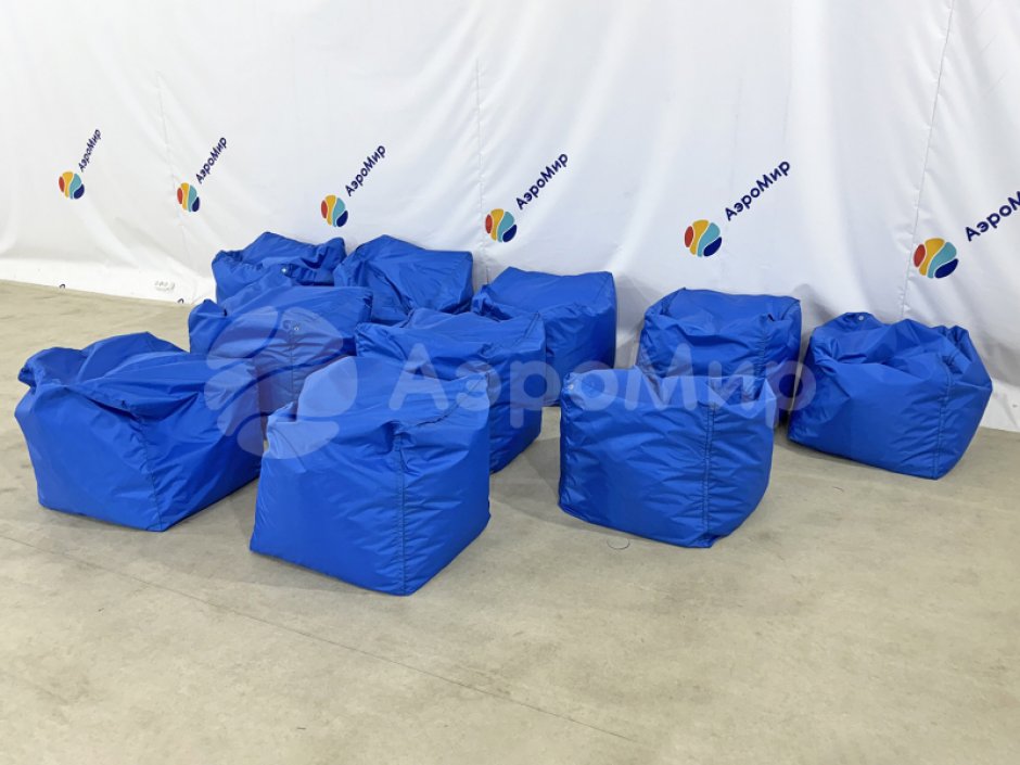 Мягкие пуфы — разноцветные мягкие пуфы со сменной оболочкой из оксфорда