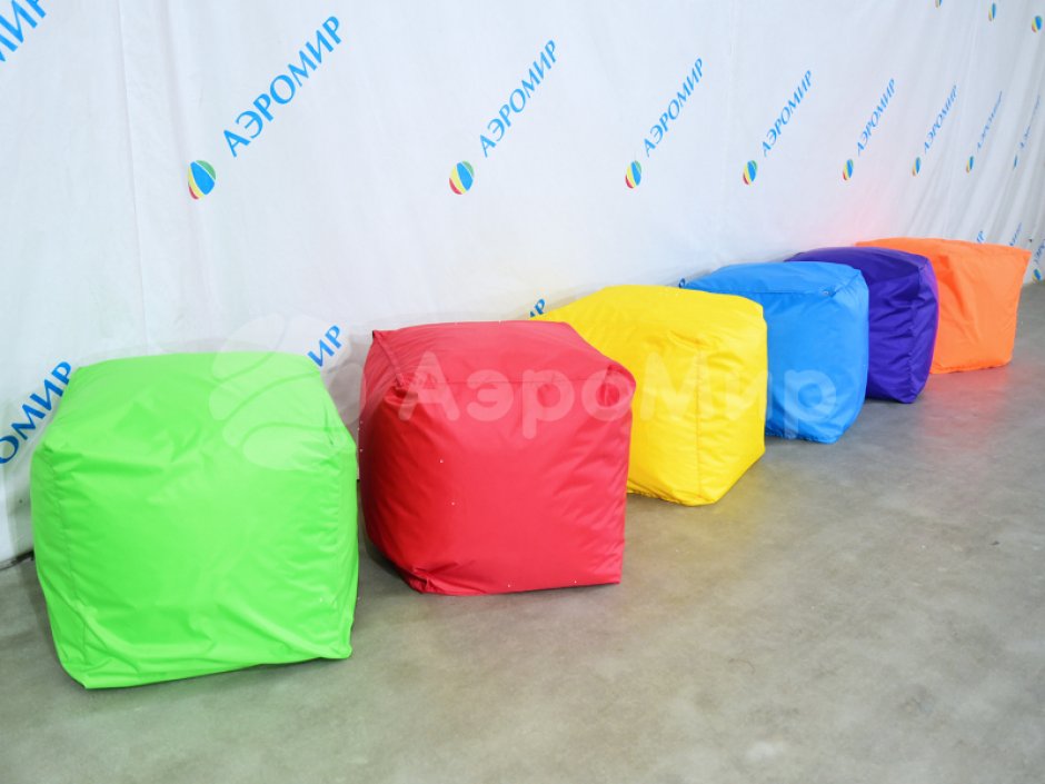 Мягкие пуфы — разноцветные мягкие пуфы со сменной оболочкой из оксфорда