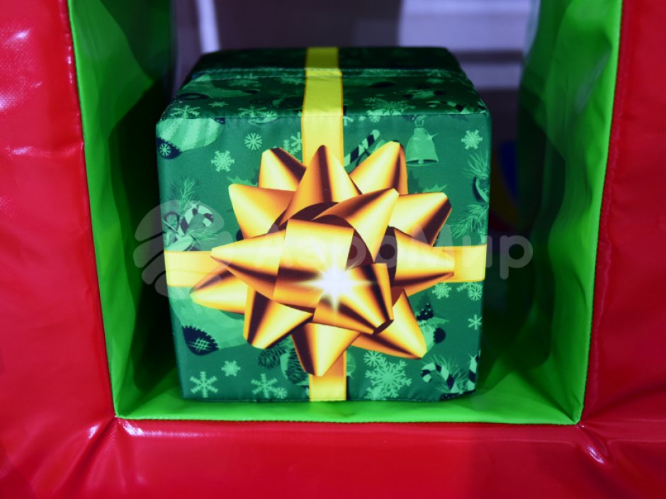 Гигантская Рогатка — большой командный аттракцион на меткость и ловкость