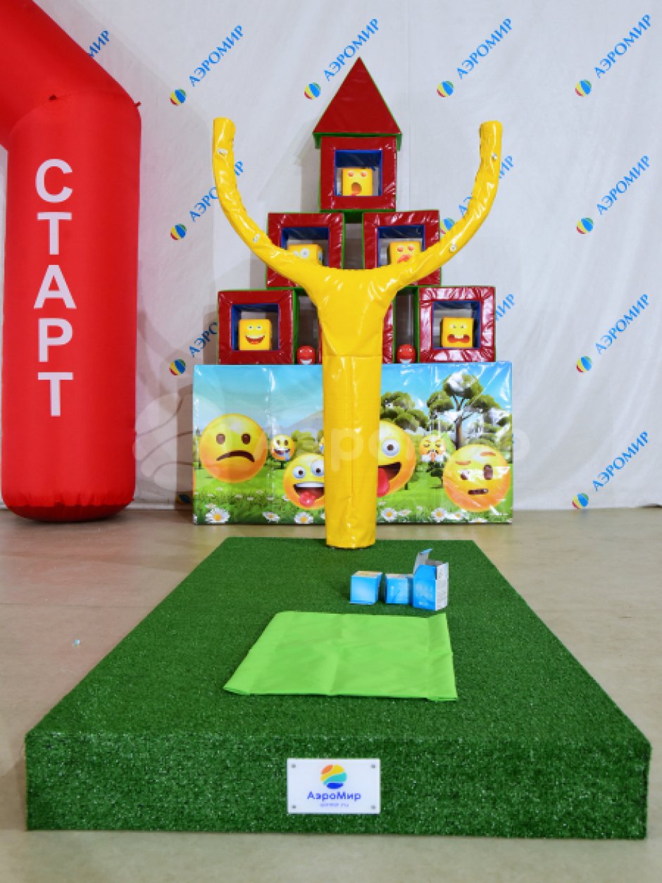 Гигантская Рогатка — большой командный аттракцион на меткость и ловкость