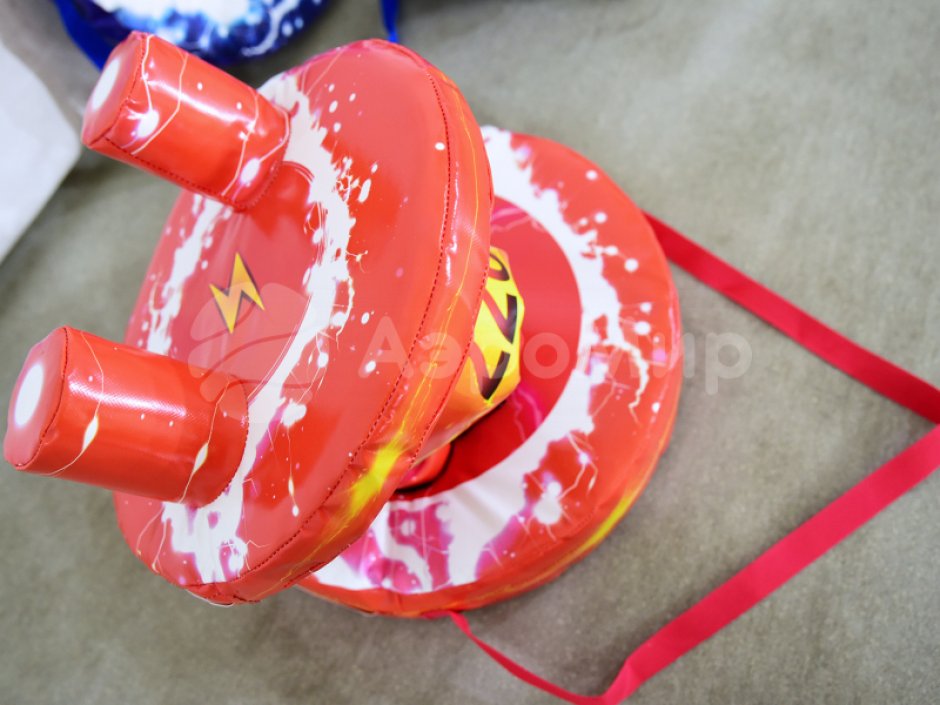 Гигантская розетка — командный аттракцион на двоих участников