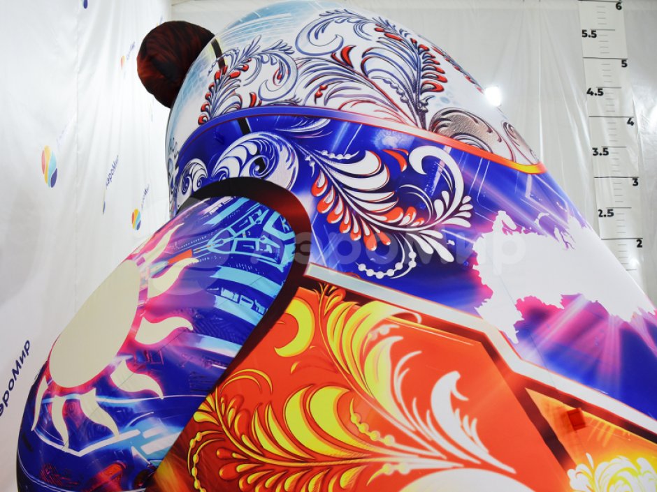 Надувная фигура Медведь