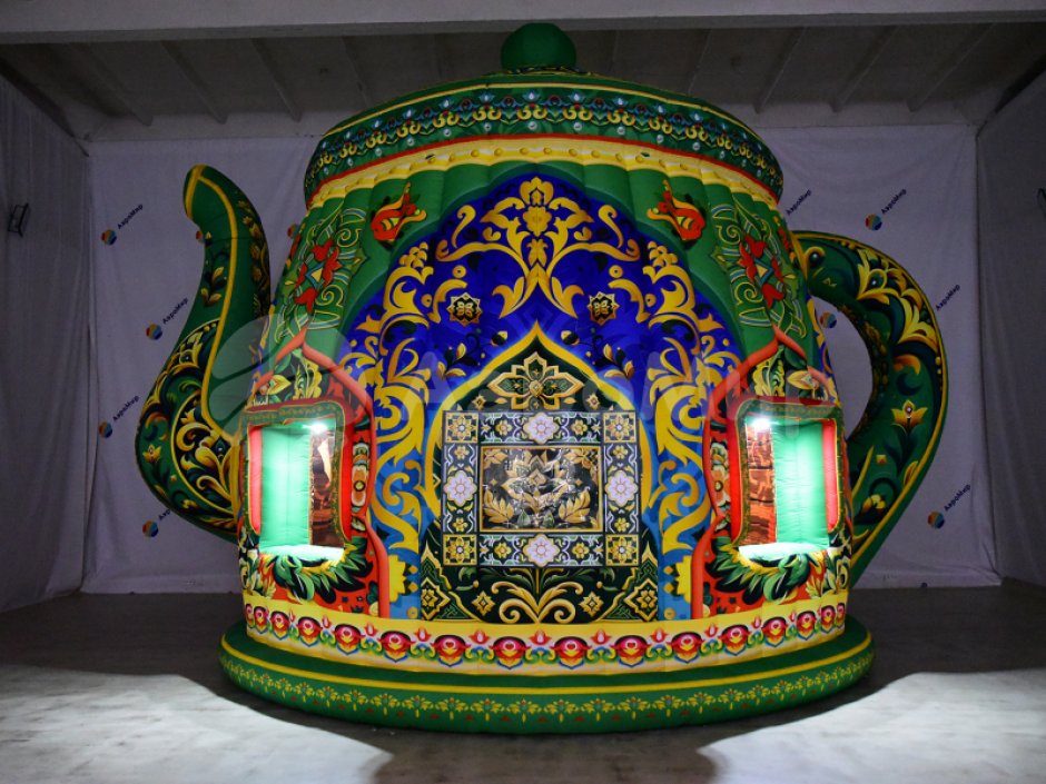 Надувной чайник-дом — для праздников, выставок и торговли