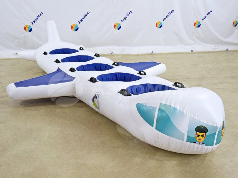 Самолет — игровое оборудование на силу и ловкость
