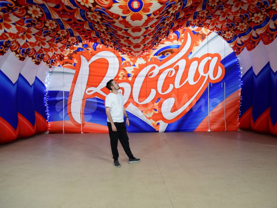 Надувная сцена Сердце