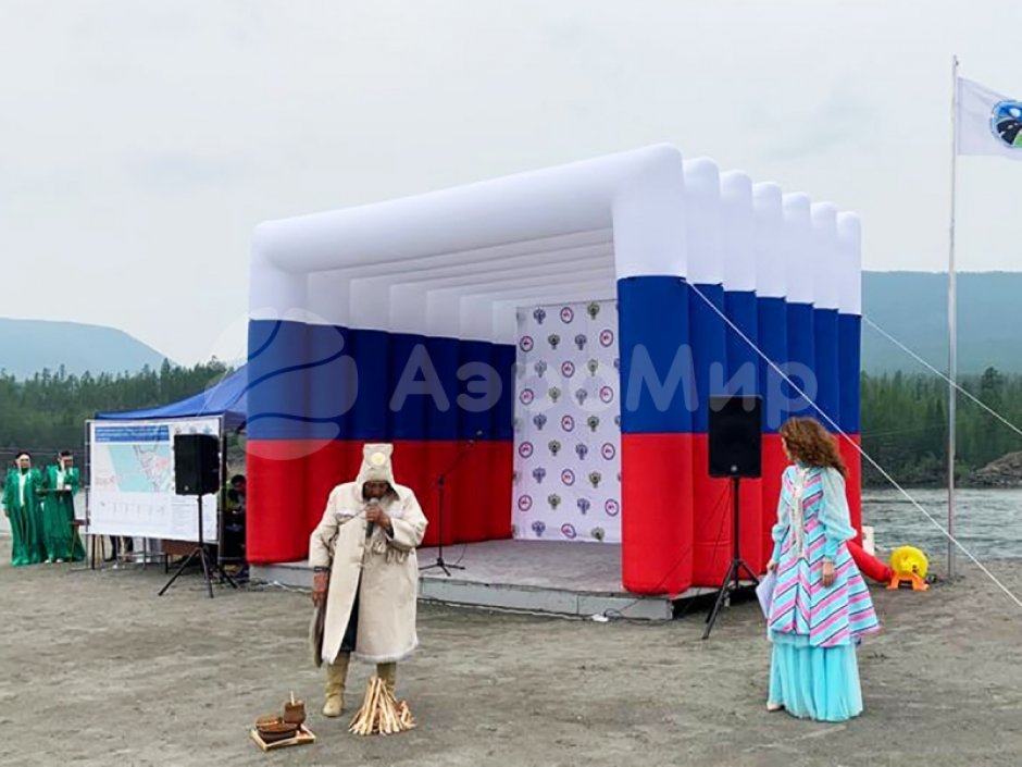 Мобильная сцена — надувная сцена за 15 минут 