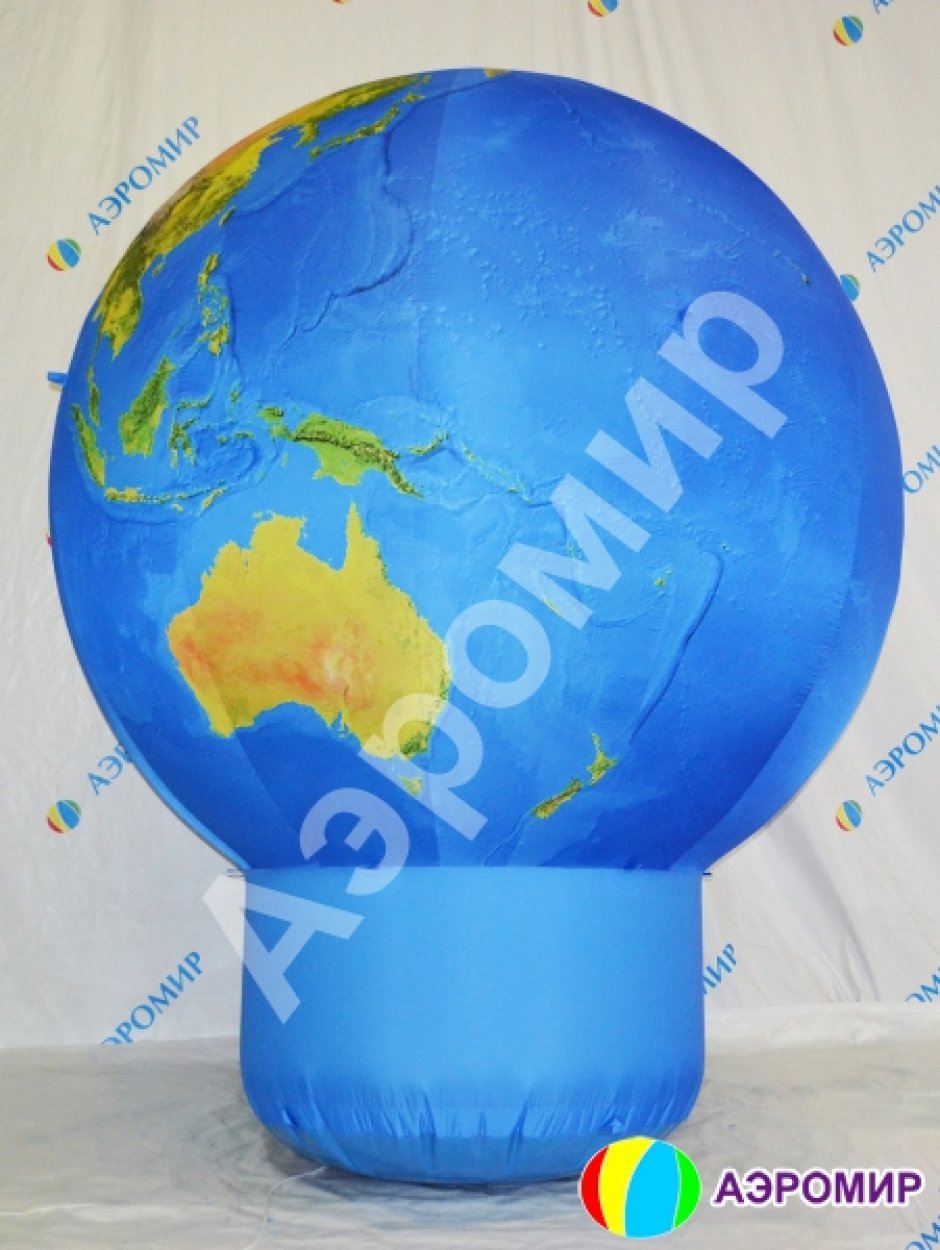 Надувной рекламный шар на опоре круглой формы с логотипом