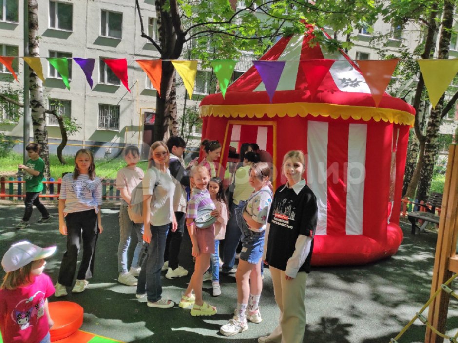 Надувной шатер — для пиара, выставки шоу, цирка (шапито), игр и развлечений