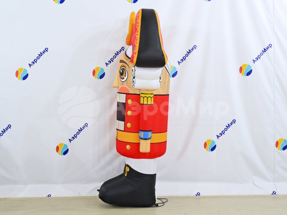 Надувной Щелкунчик