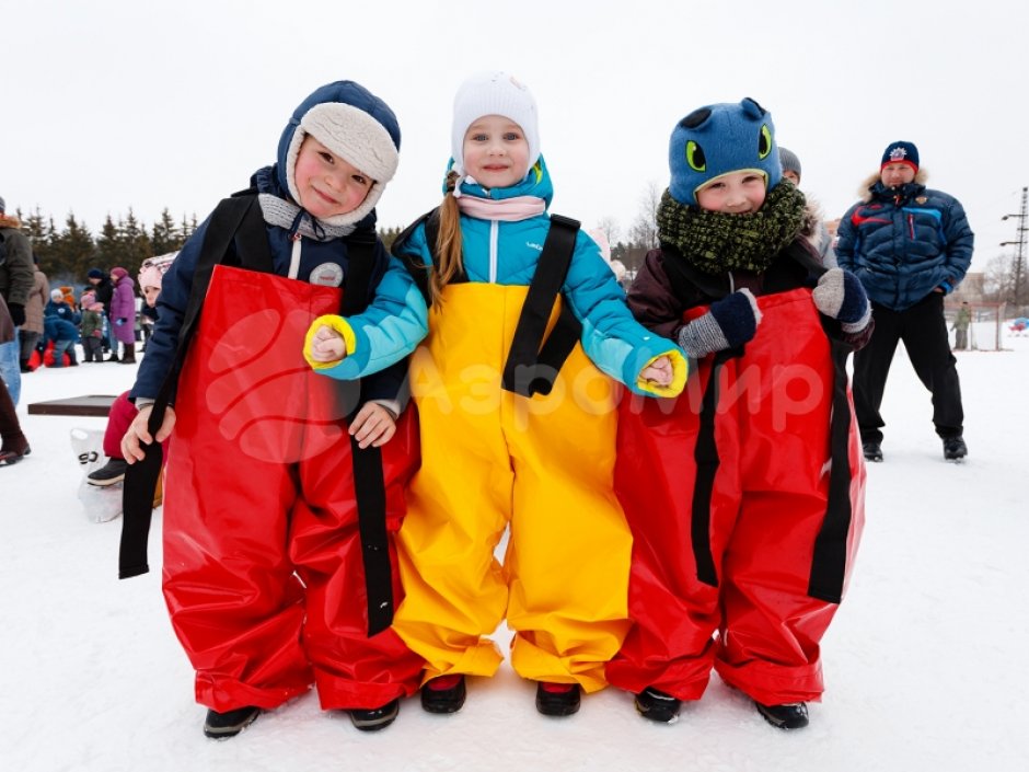 Комплект забав Масленица — народные забавы и игры на праздник