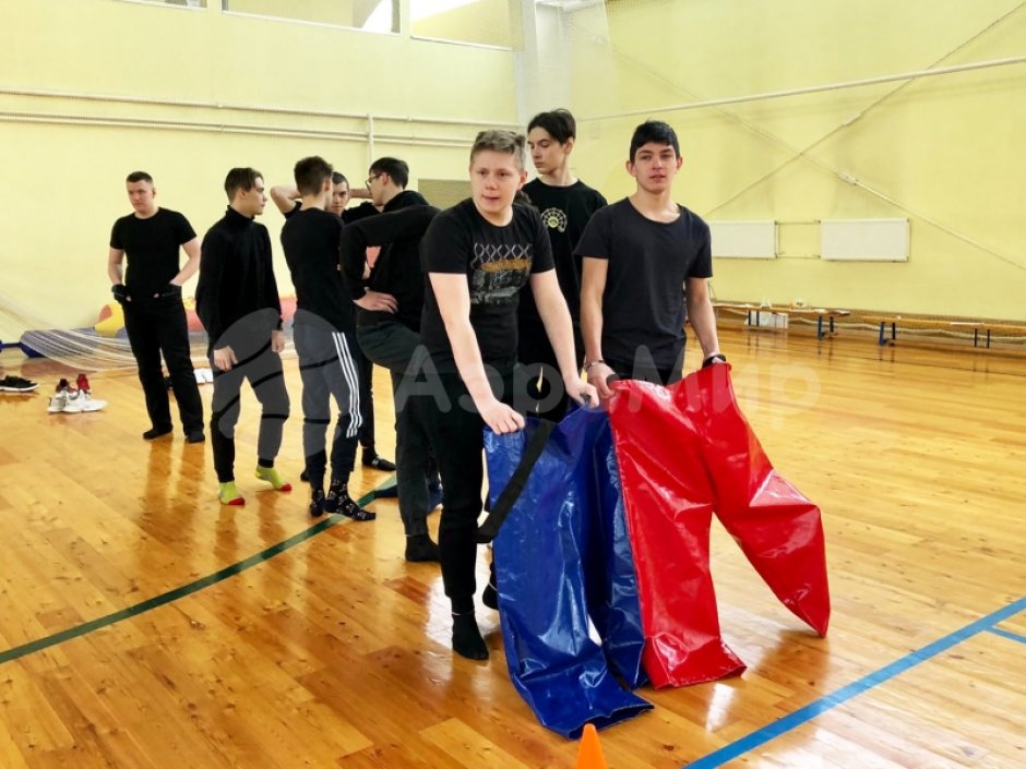 Игровой реквизит Командные штаны — для детей и взрослых