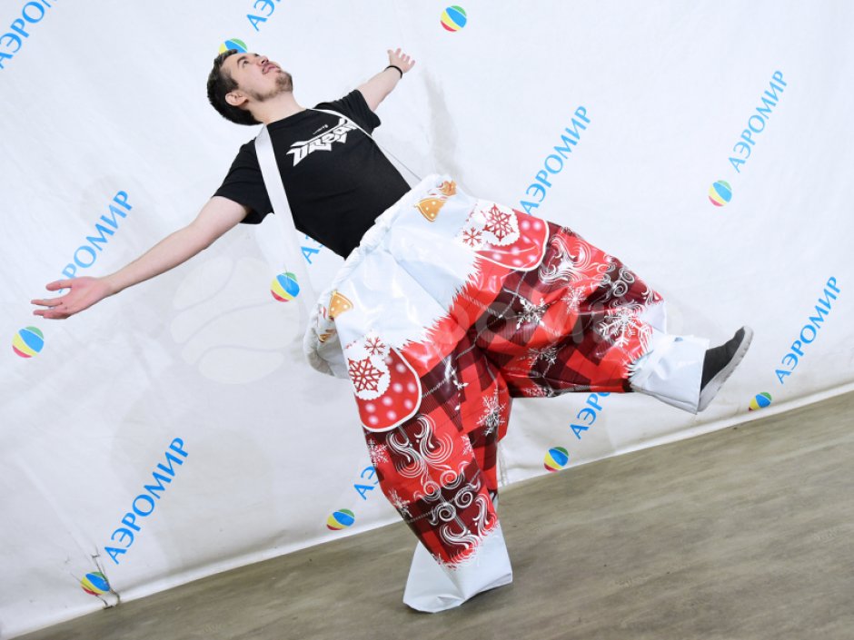 Штаны-ловуны — весёлый командный аттракцион для эстафет, корпоративов и детских праздников